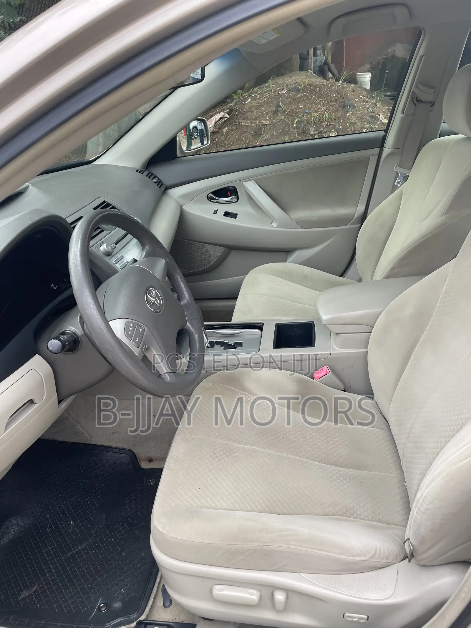 Toyota Camry 2.4 LE 2008 Gold