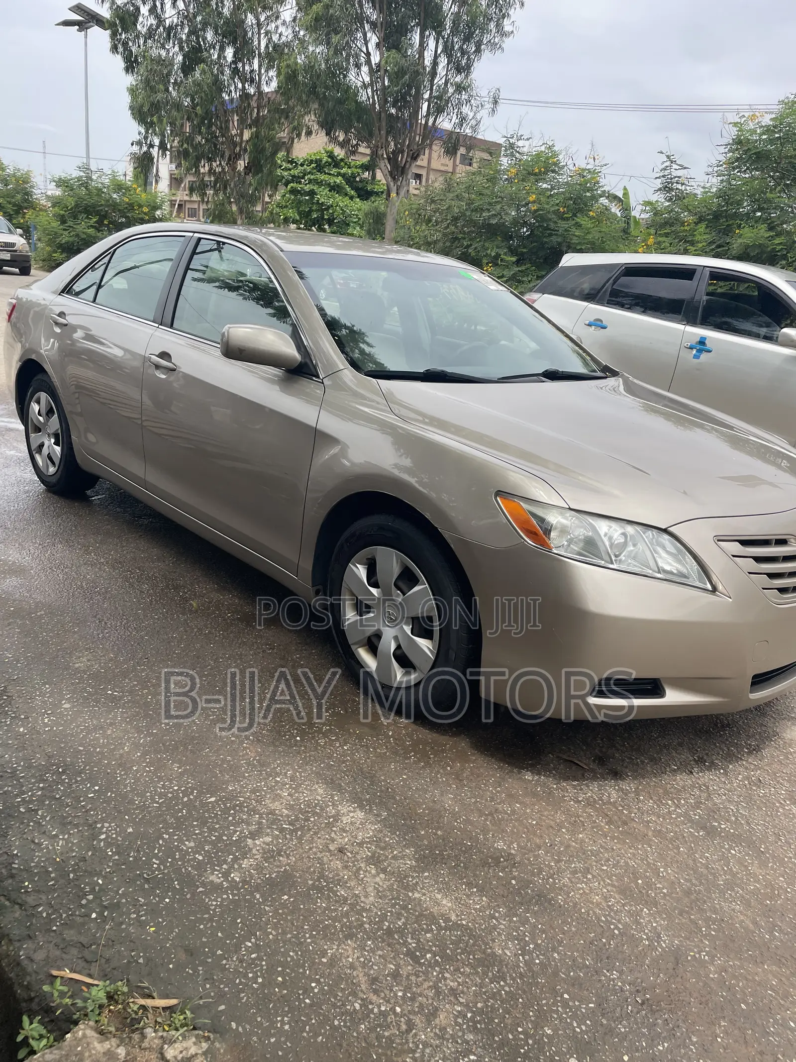 Toyota Camry 2.4 LE 2008 Gold