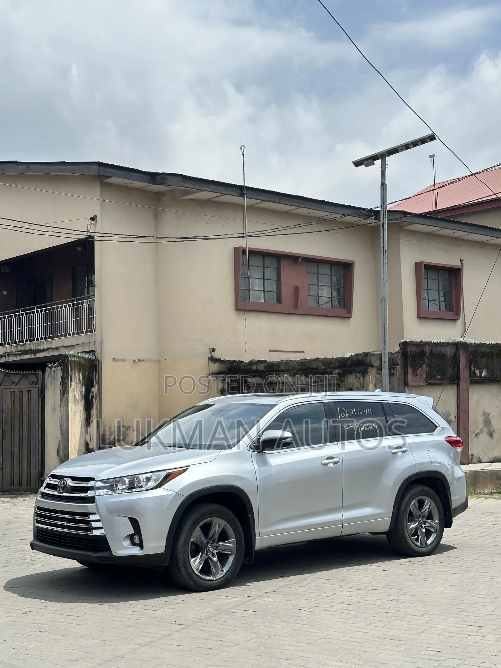 Toyota Highlander Limited Platinum 2019 Silver