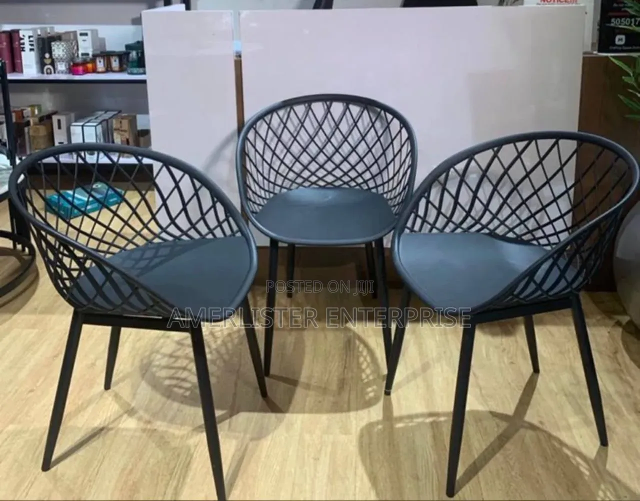 Restaurant Chair With Metal Legs