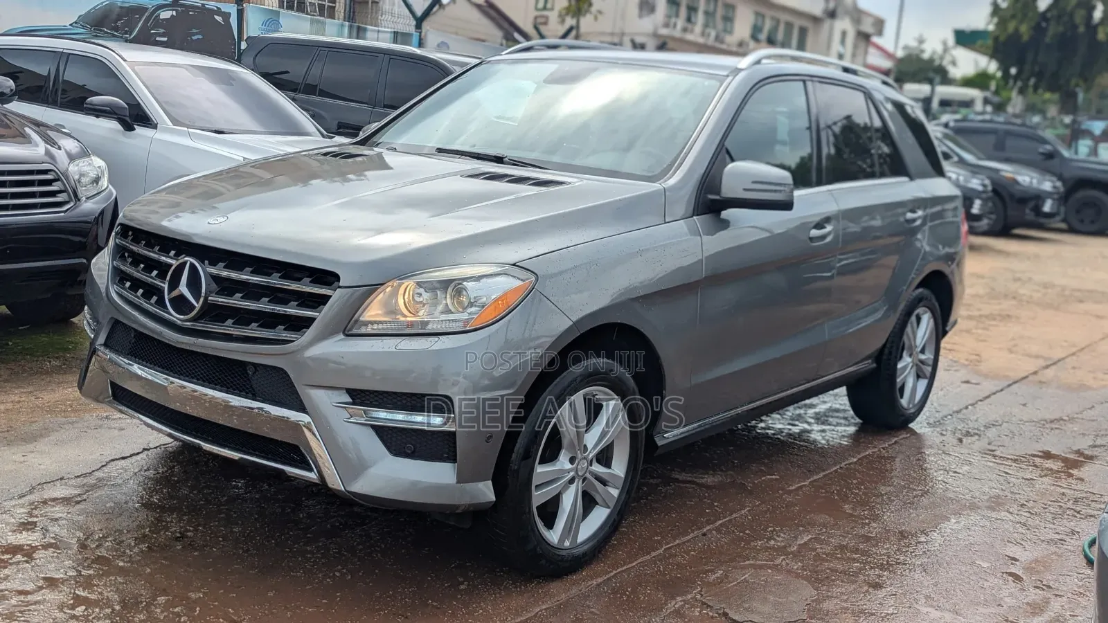 Mercedes-Benz M Class ML350 4MATIC 4dr SUV AWD (3.5L 6cyl 7A) 2015 Gray