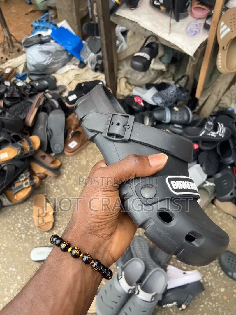 Crocs Slippers for Home & Errands Size 40–45 + Pay on Delivery Lagos