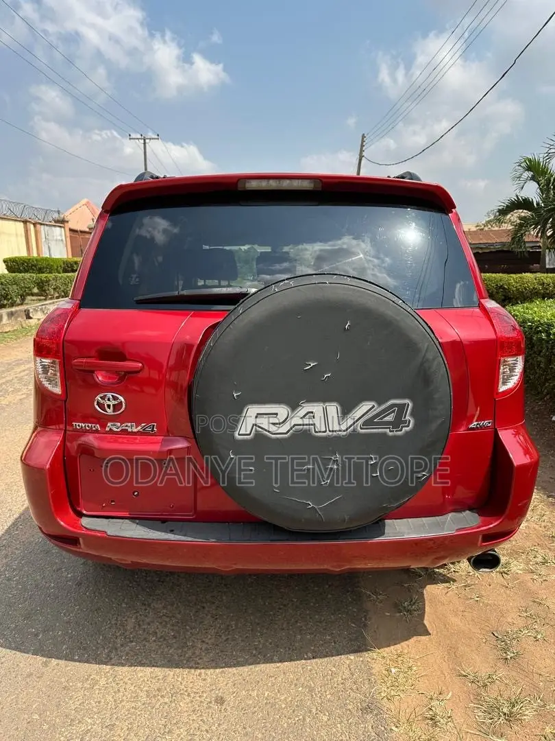 Toyota RAV4 2007 Red