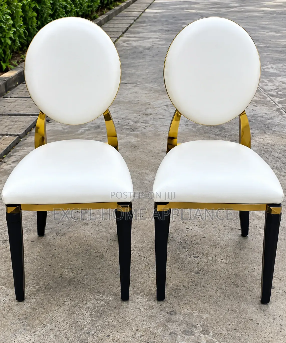 Luxury White and Gold Royal Event Chair