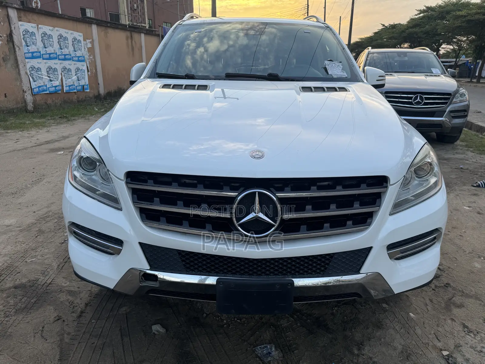 Mercedes-Benz M Class ML350 4MATIC 4dr SUV AWD (3.5L 6cyl 7A) 2014