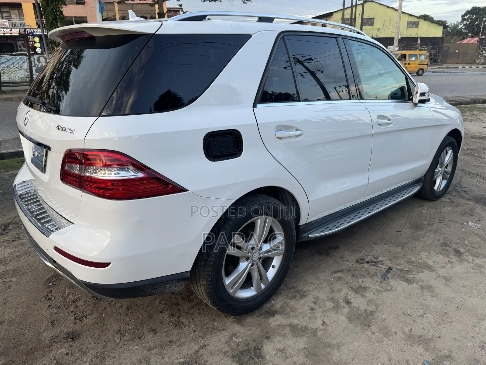 Mercedes-Benz M Class ML350 4MATIC 4dr SUV AWD (3.5L 6cyl 7A) 2014