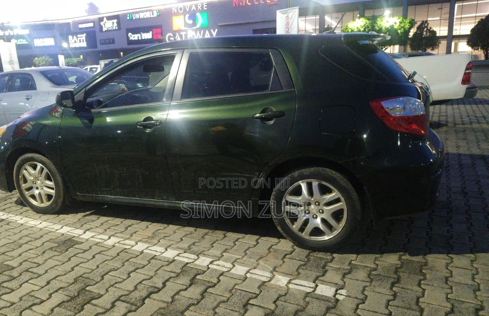 Toyota Matrix 2011 Green