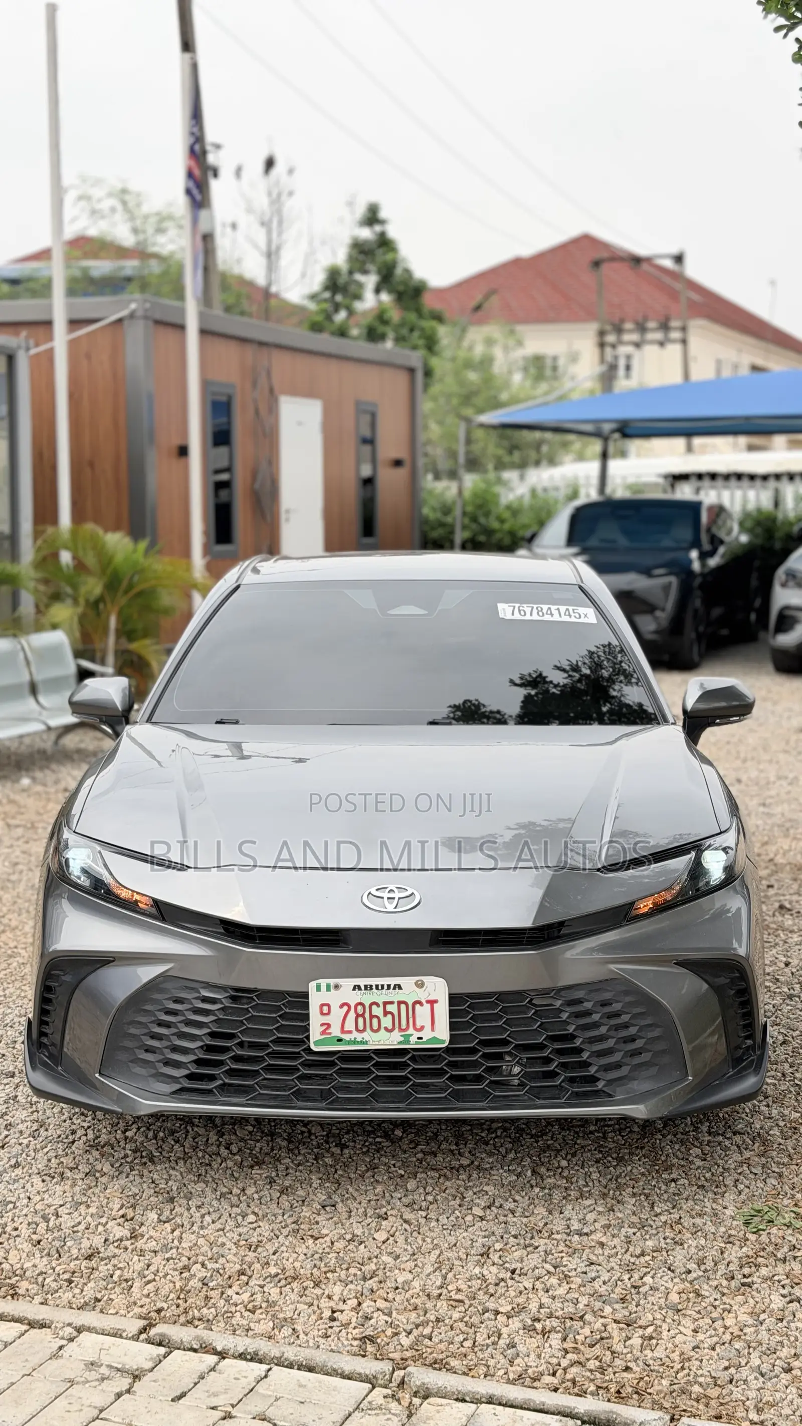 Toyota Camry SE 2025 Gray