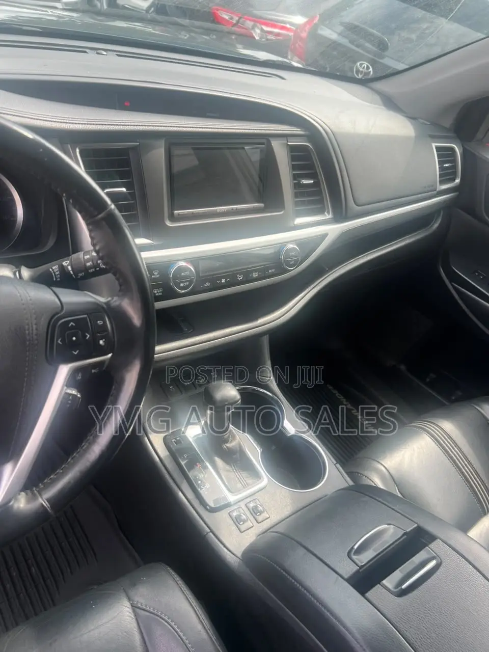 Toyota Highlander XLE 4x2 V6 (3.5L 6cyl 8A) 2018 Black