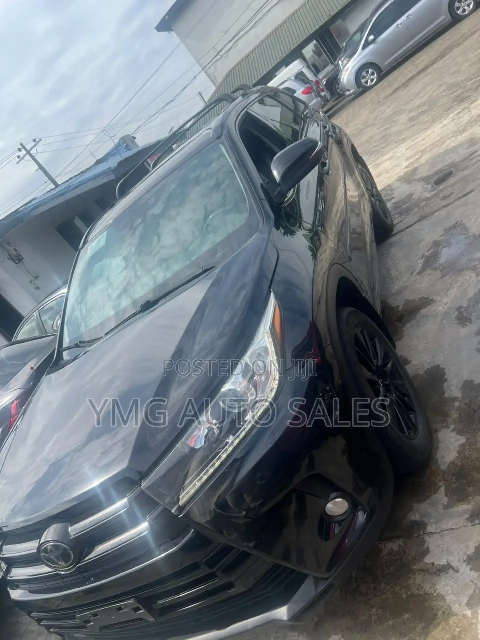 Toyota Highlander XLE 4x2 V6 (3.5L 6cyl 8A) 2018 Black