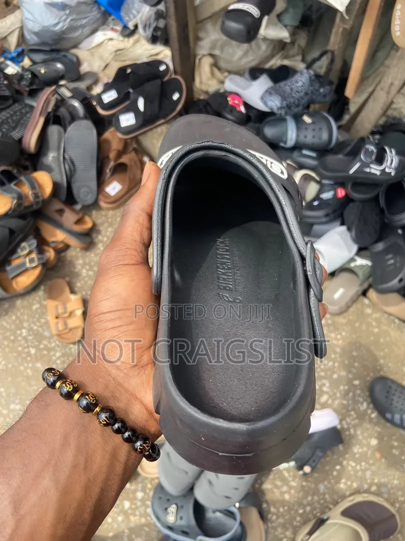 Crocs Clogs Direct Company Supply+Pay on Delivery Lagos+Fast Delivery