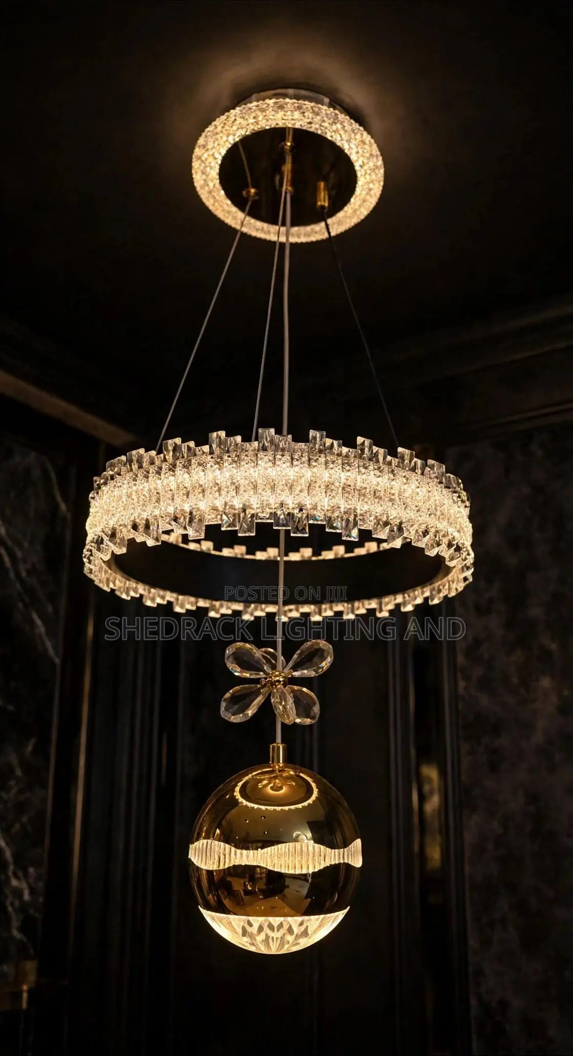 Luxury Gold Ball + Crystal Butterfly - Unique!