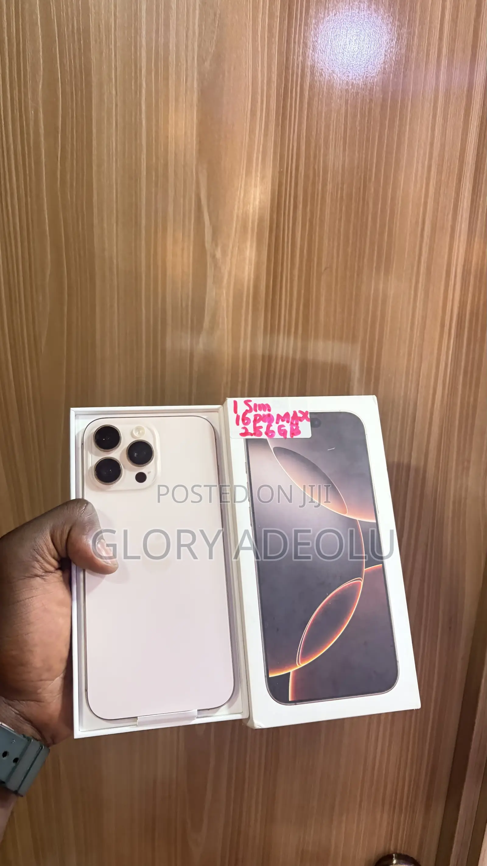 Apple iPhone 16 Pro Max 256 GB Gold