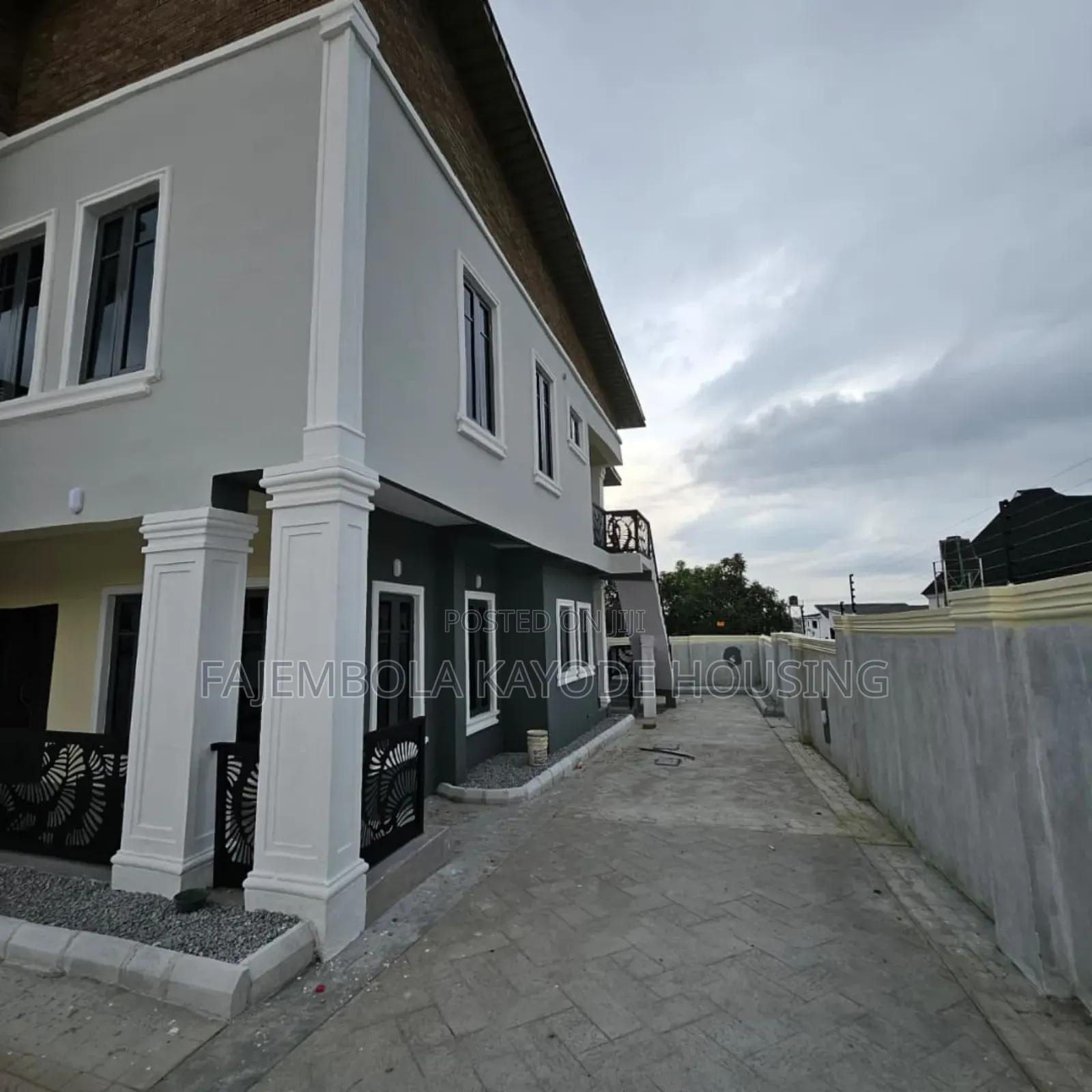 3bdrm Duplex in Kolapo Ishola Gra for rent
