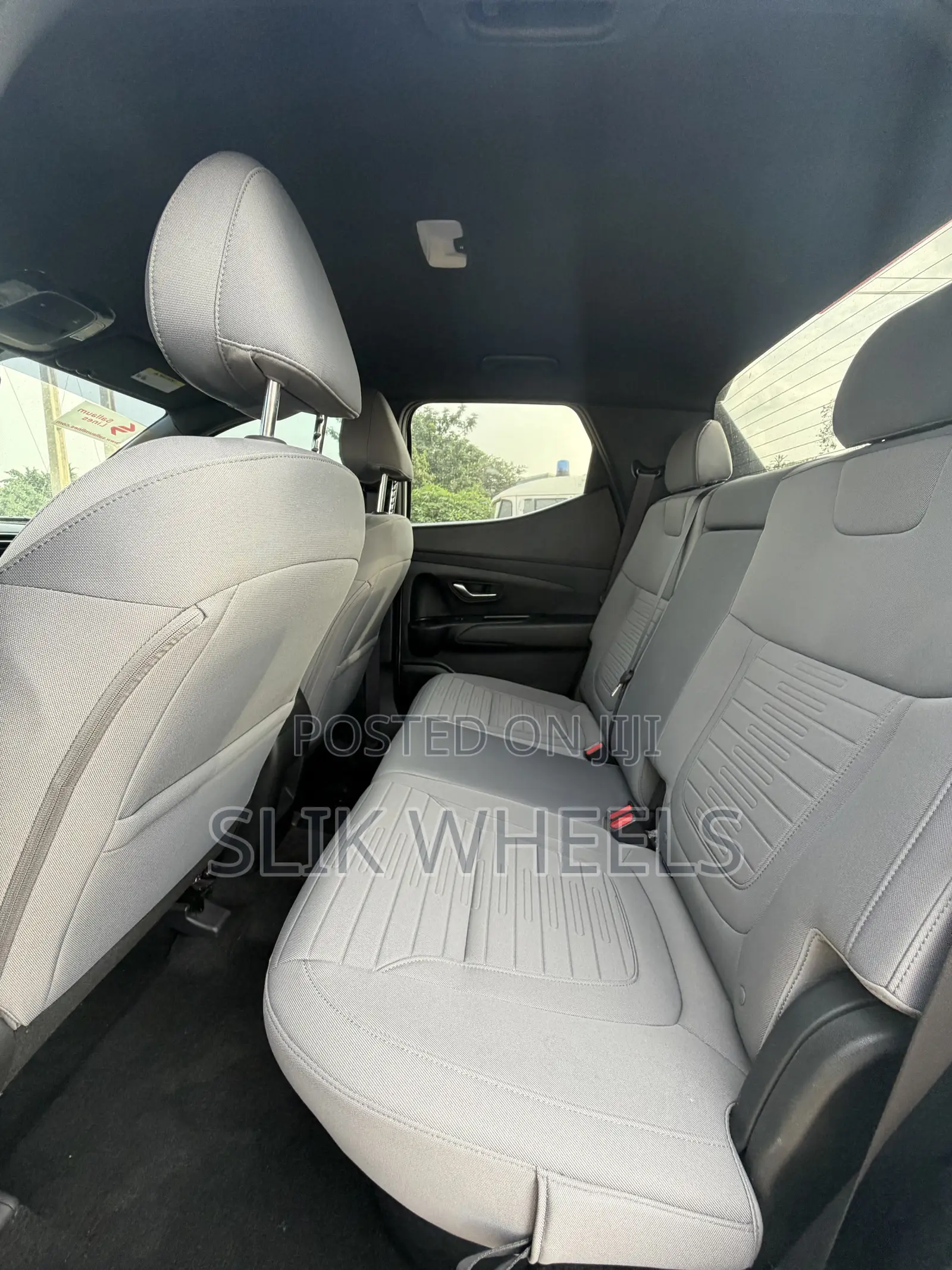 Hyundai Santa Cruz 2023 White