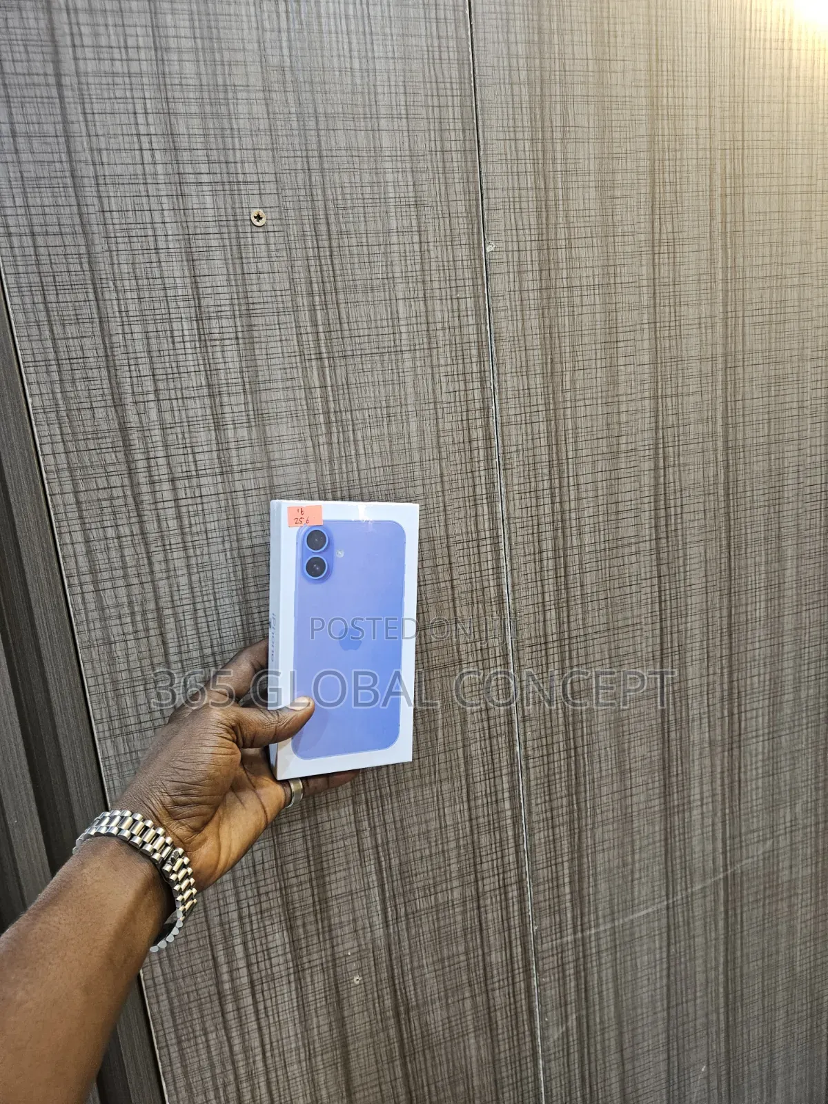New Apple iPhone 16 256 GB Blue