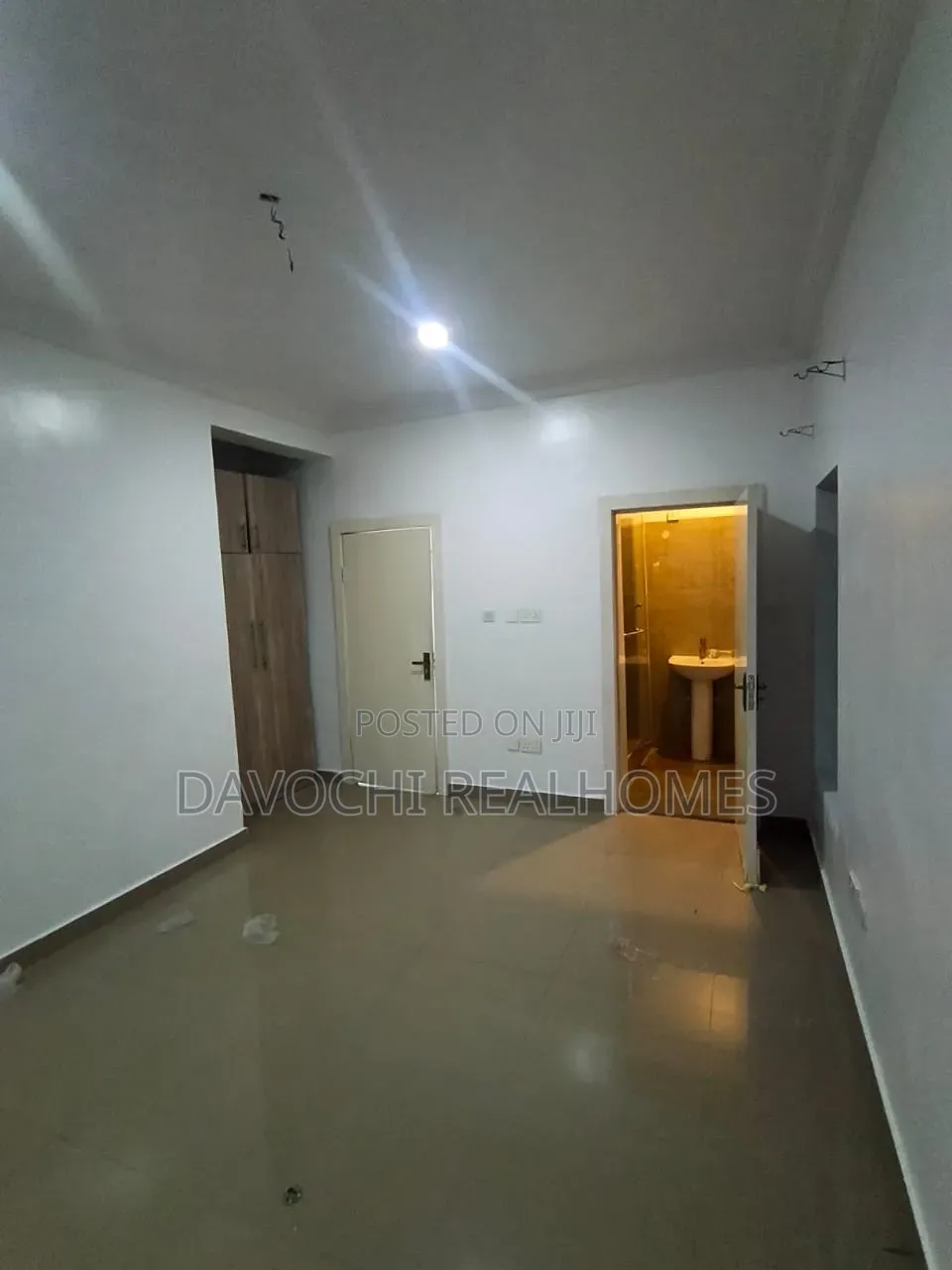 Mini Flat in Ikota for sale