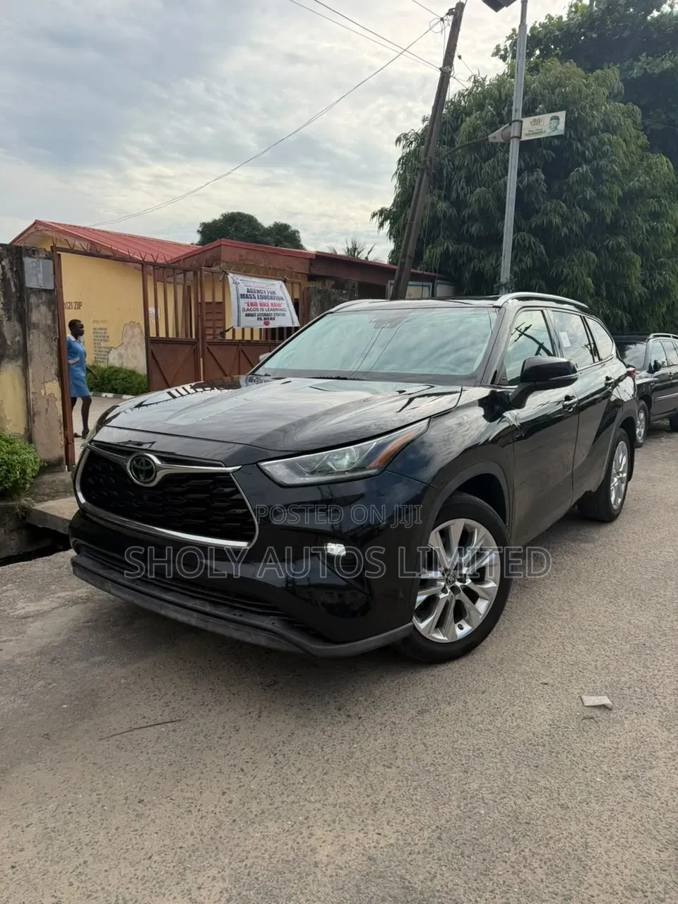 Toyota Highlander Limited 2021 Black