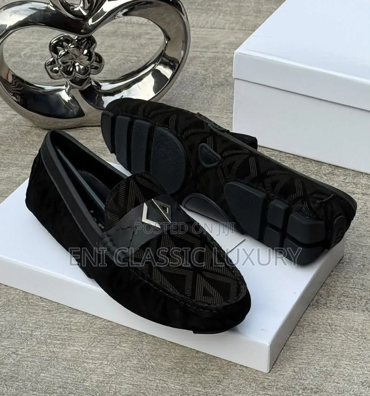 Gucci Luxury Men's Leather Loafers Flat Shoes Collection Best Quality