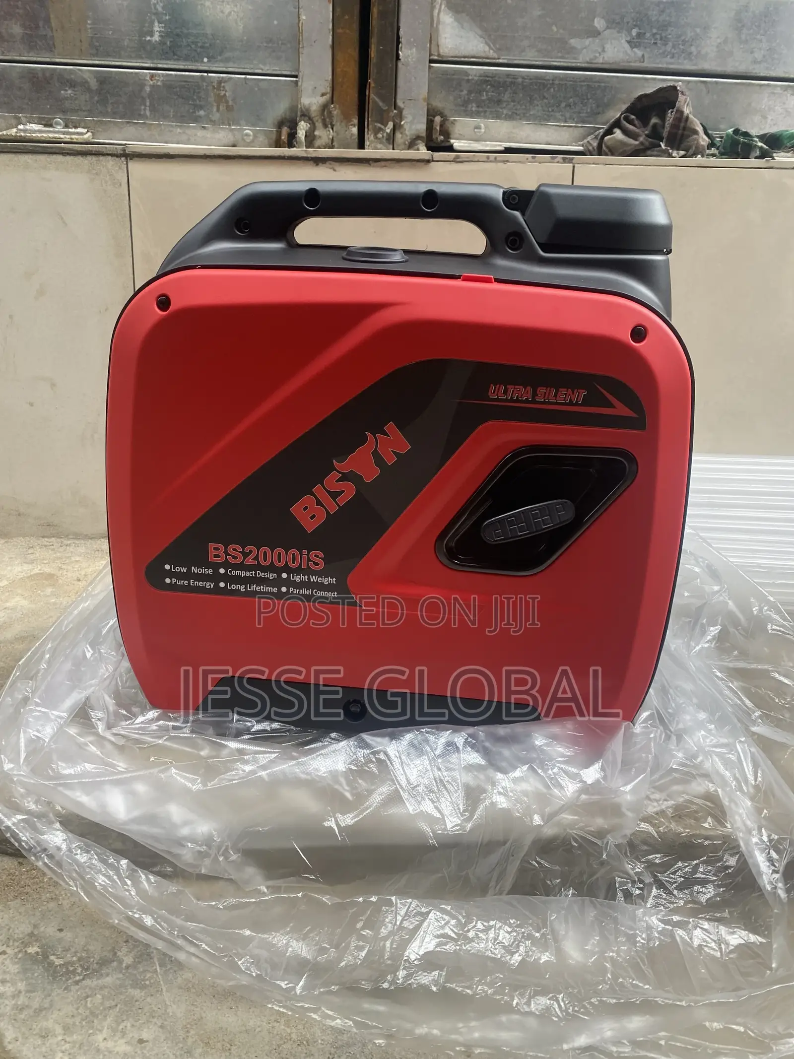 BISON BS2000iS 3.5KVA Compact Petrol Inverter Generator