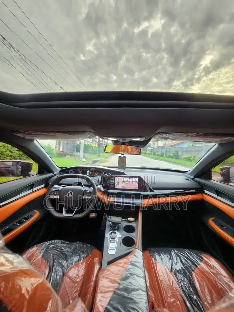 Changan UNI-V 2025 Black