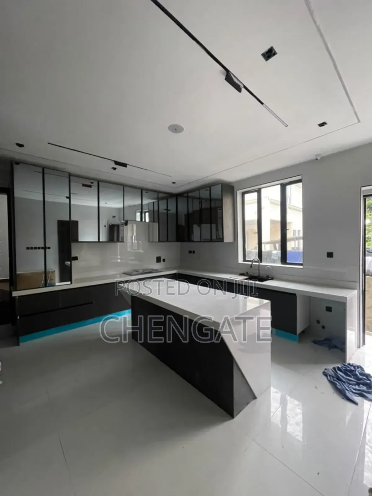 5bdrm Duplex in Ajah for sale