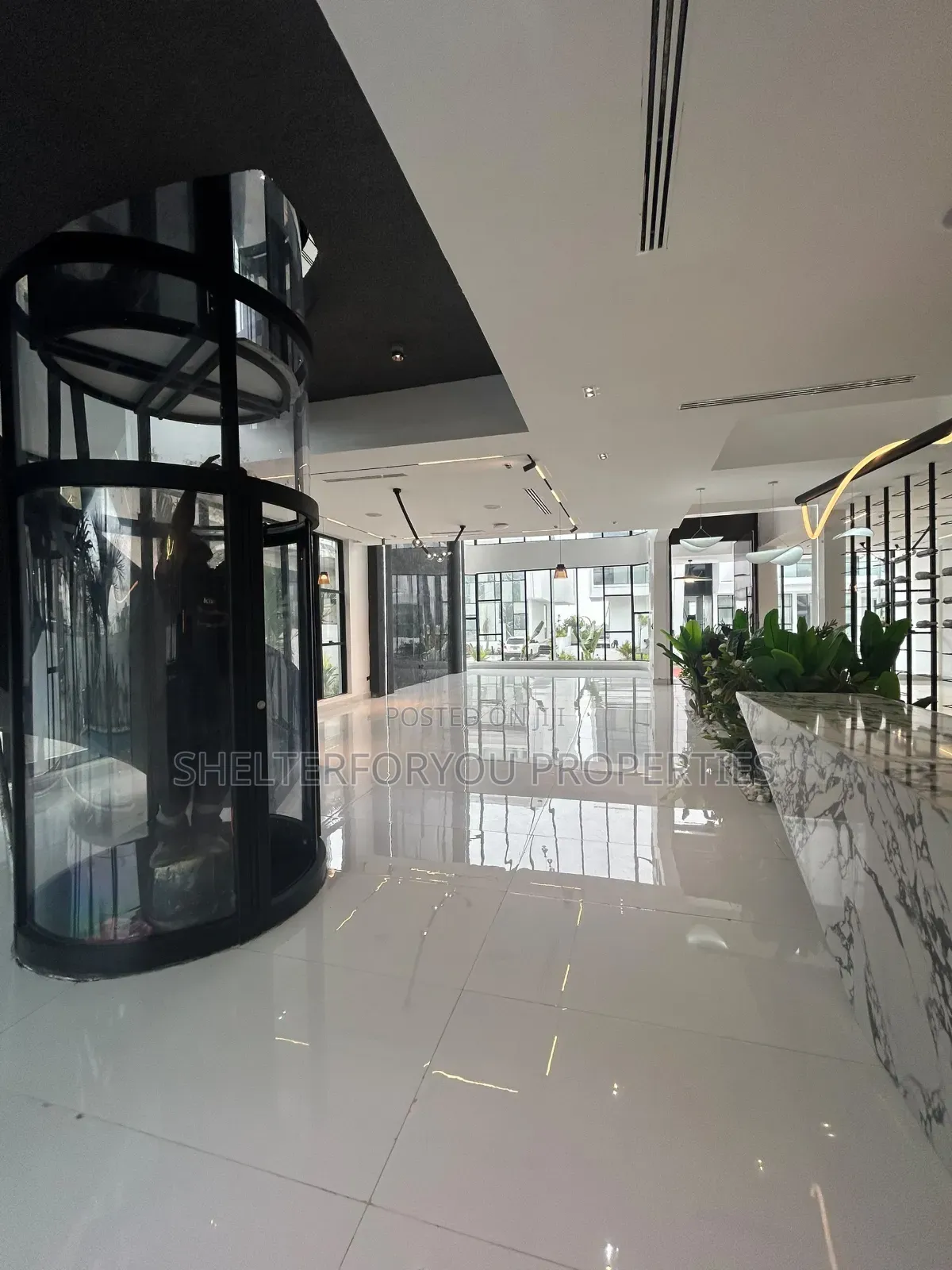 5bdrm Duplex in Osapa london for sale