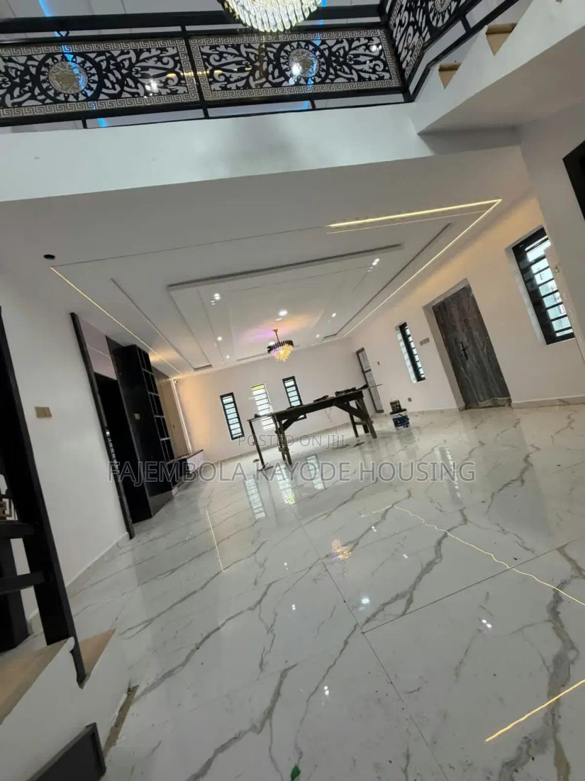 4bdrm Duplex in Temidire Estate, Ologuneru for sale
