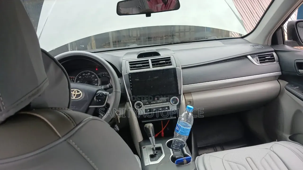 Toyota Camry LE 4dr Sedan (2.5L 4cyl 6A) 2013 Green
