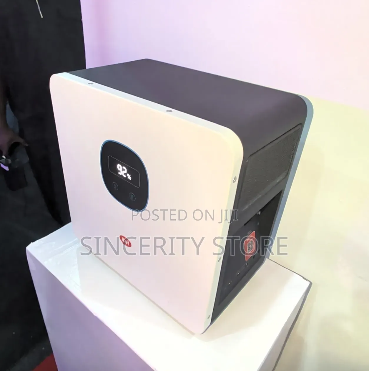 Power Tank 1000 2000Wh Battery, 1000W Inverter All in One Solar Gen