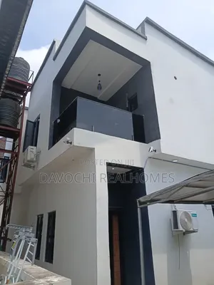 4bdrm Duplex in Thomas Estate for sale
