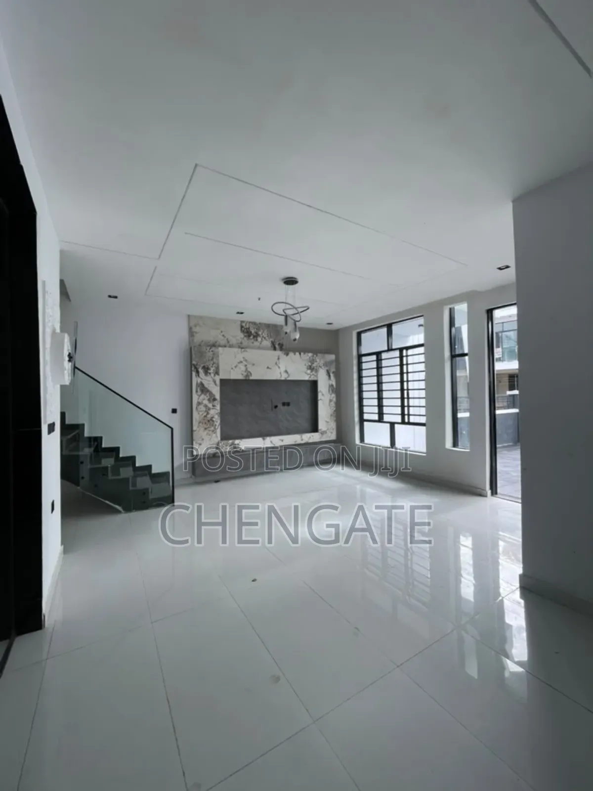 4bdrm Duplex in Ikota for sale