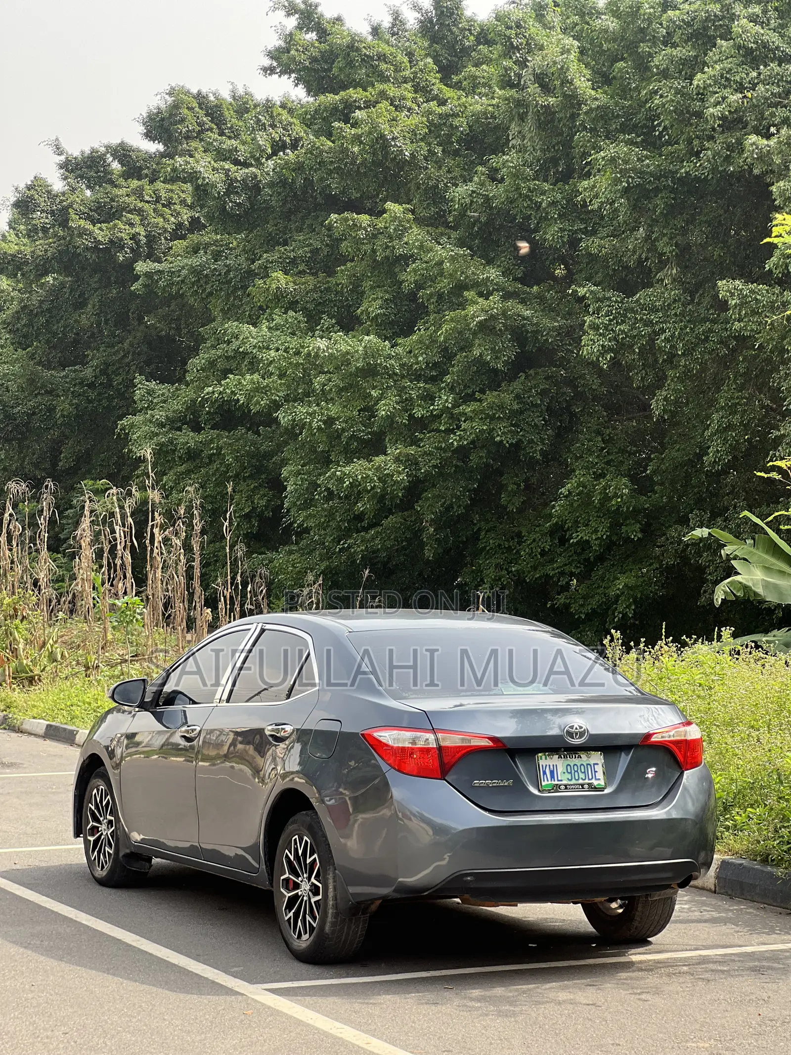 Toyota Corolla 2015 Gray