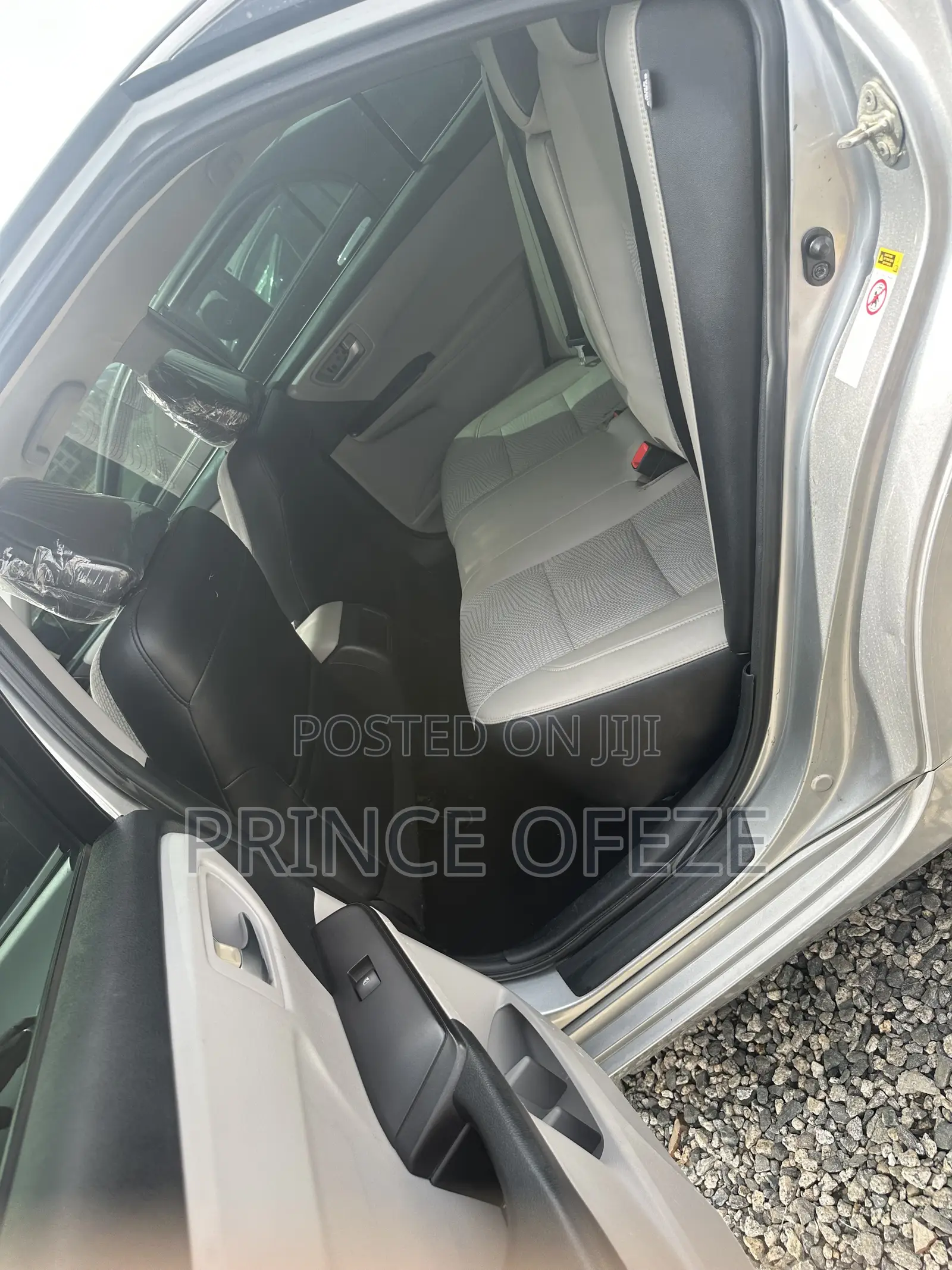 Toyota Camry 2017 Silver
