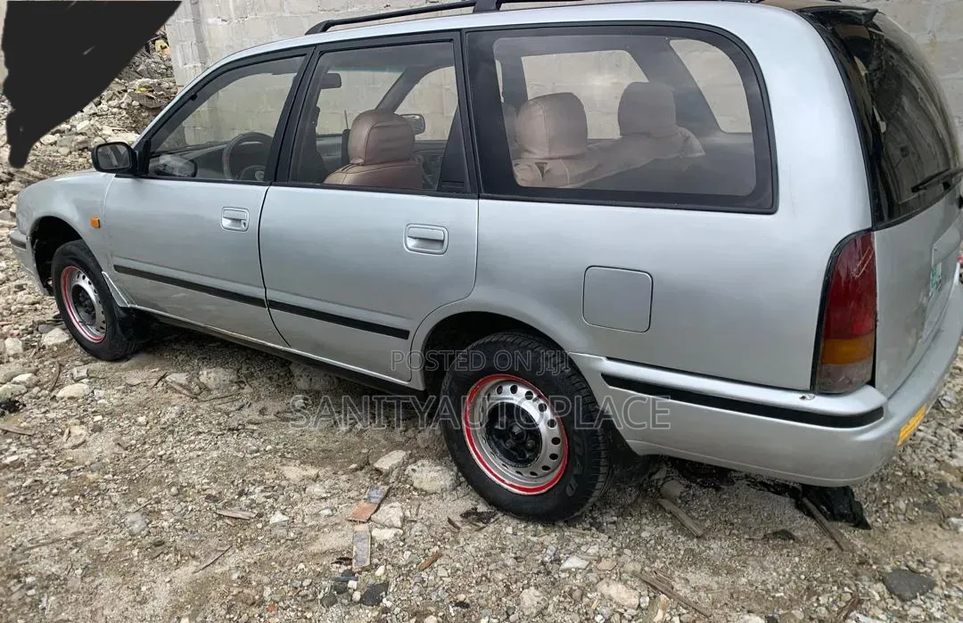 Nissan Primera 1999 Silver
