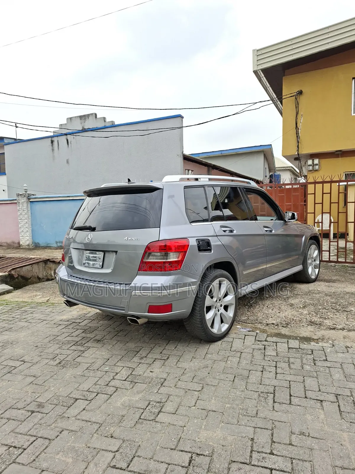 Mercedes-Benz GLK-Class 350 4MATIC 2010 Gray