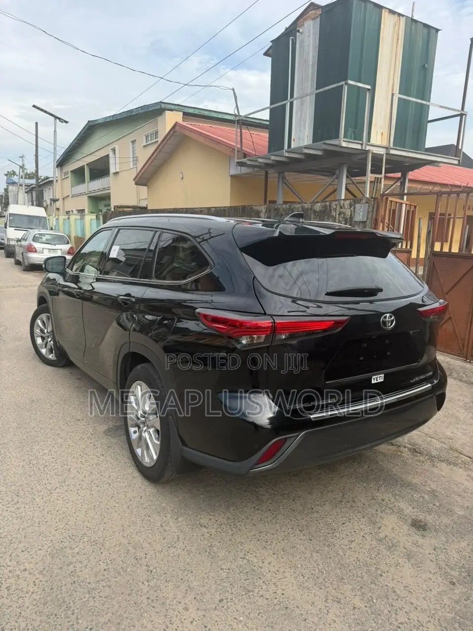 Toyota Highlander Limited 2021 Black