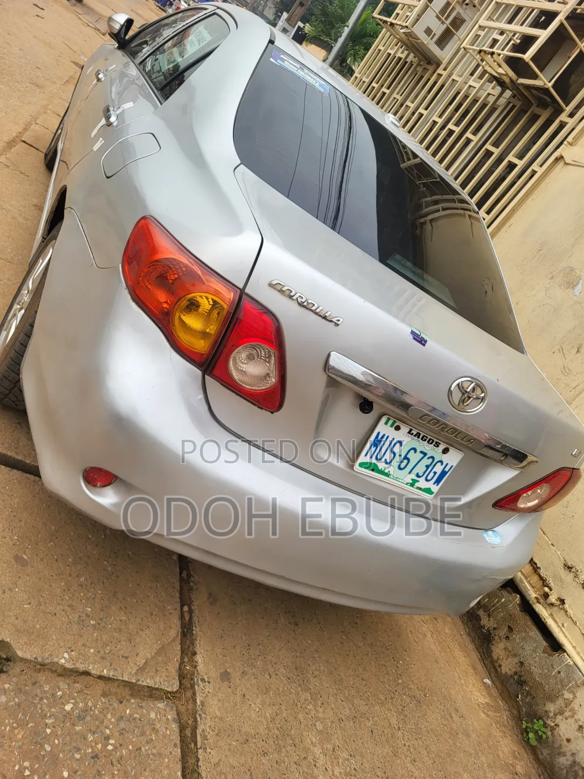Toyota Corolla 2010 Silver