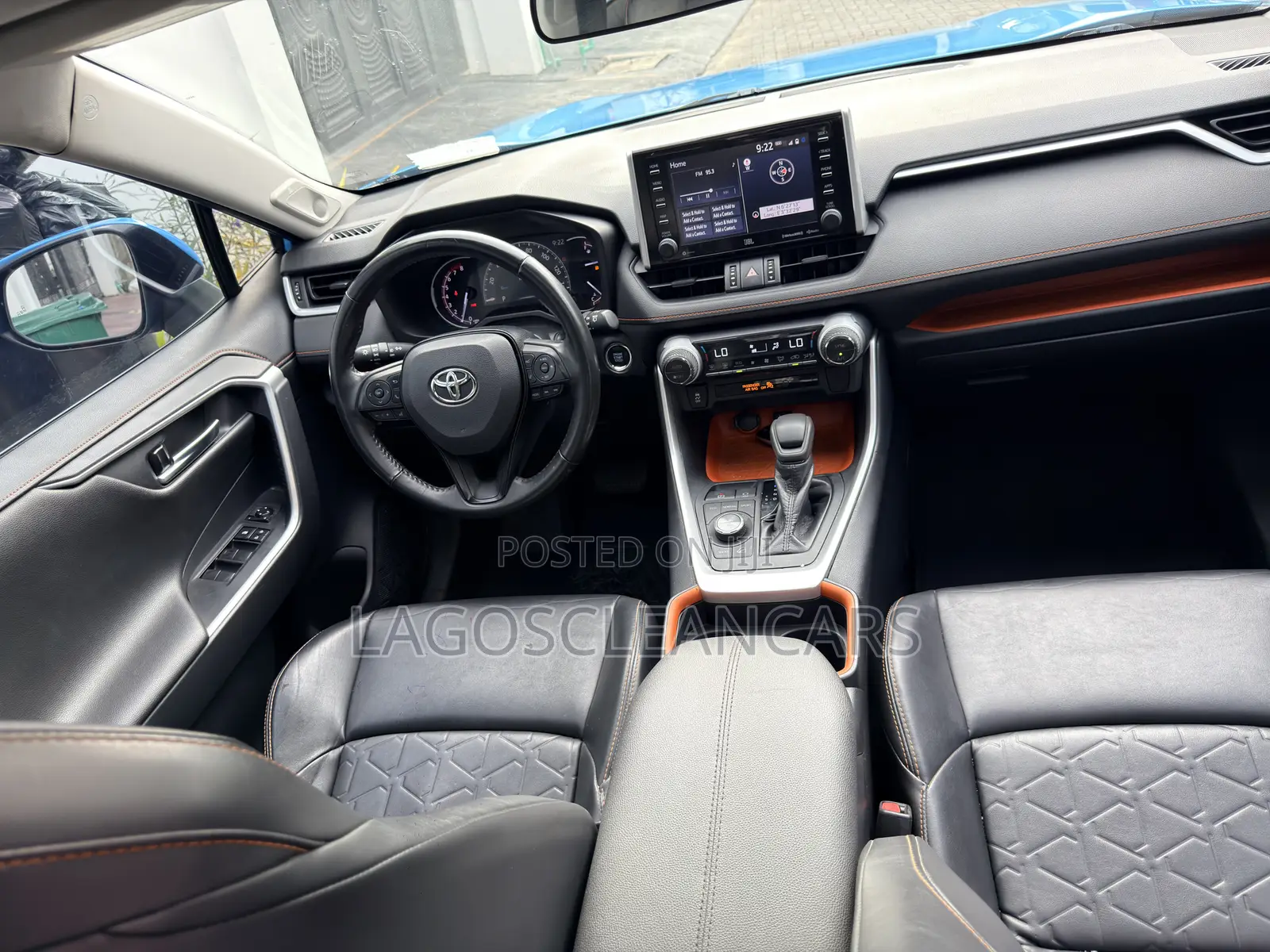 Toyota RAV4 Adventure 2019 Blue