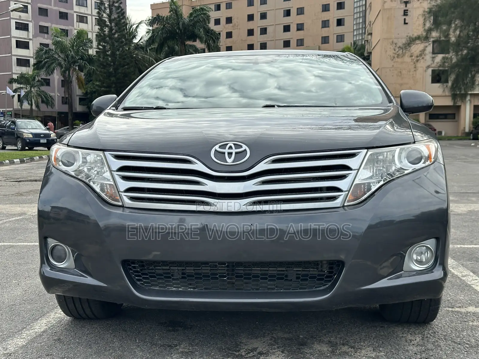 Toyota Venza LE 2011 Gray