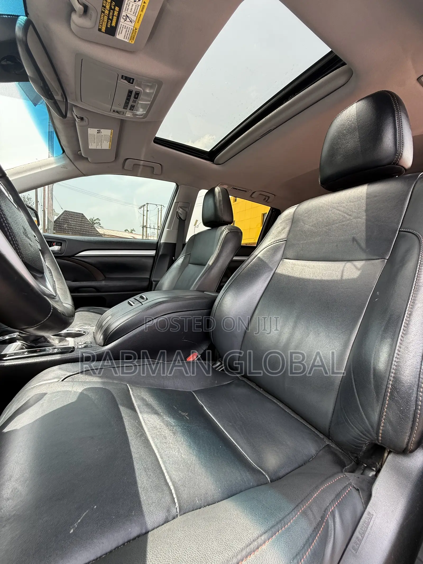 Toyota Highlander XLE 4x2 V6 (3.5L 6cyl 8A) 2017 Blue