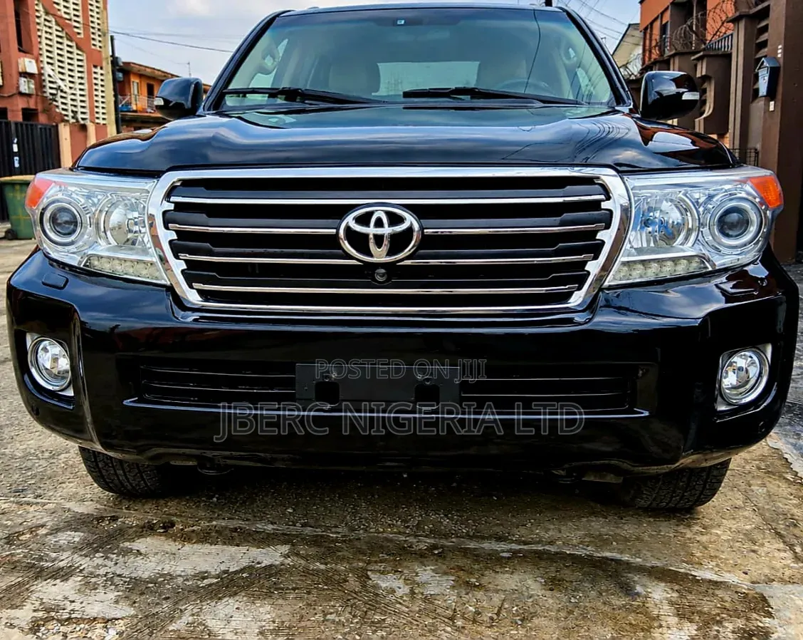 Toyota Land Cruiser 2013 Black