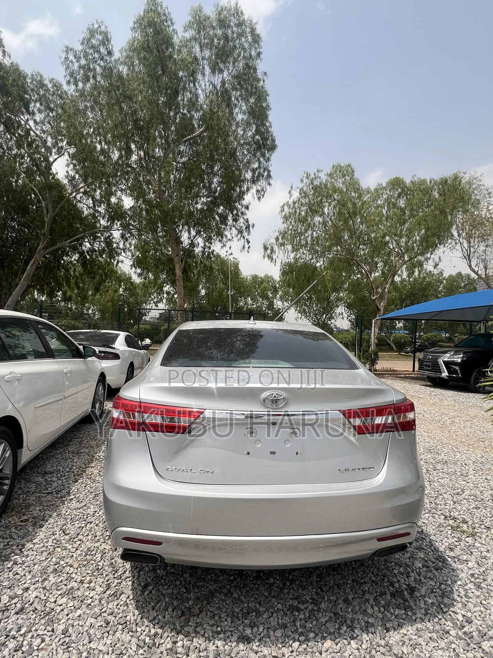 Toyota Avalon Limited 4dr Sedan (3.5L 6cyl 6A) 2014 Silver