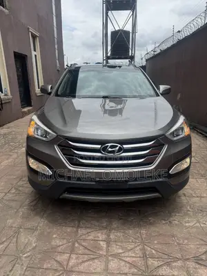 Hyundai Santa Fe 2015 Gray