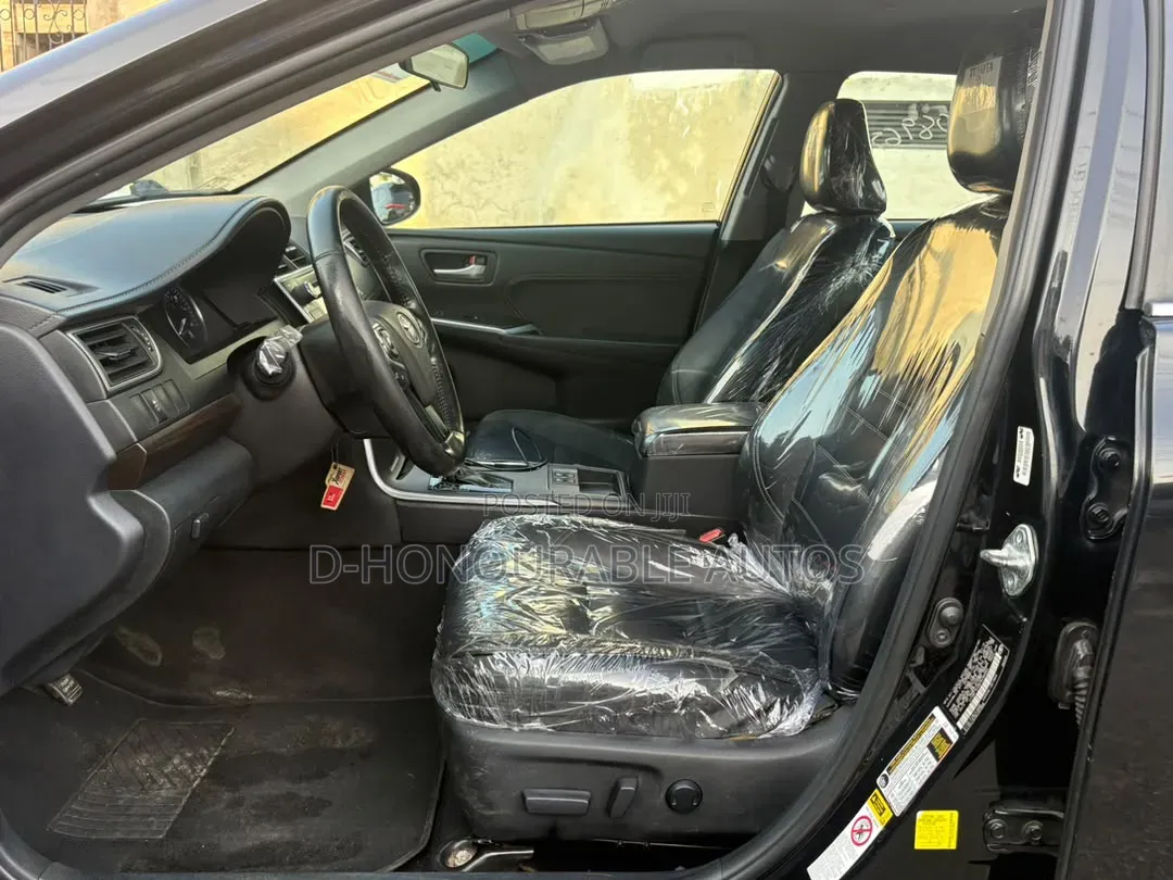 Toyota Camry XLE 4dr Sedan (3.5L 6cyl 6A) 2015 Black