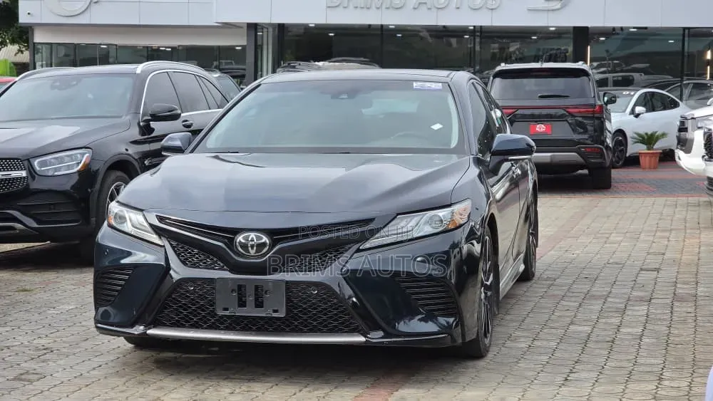 Toyota Camry 2018 Matt Black