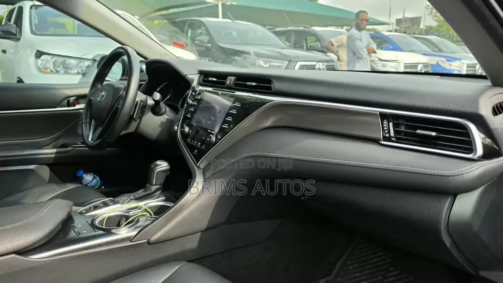 Toyota Camry 2018 Matt Black