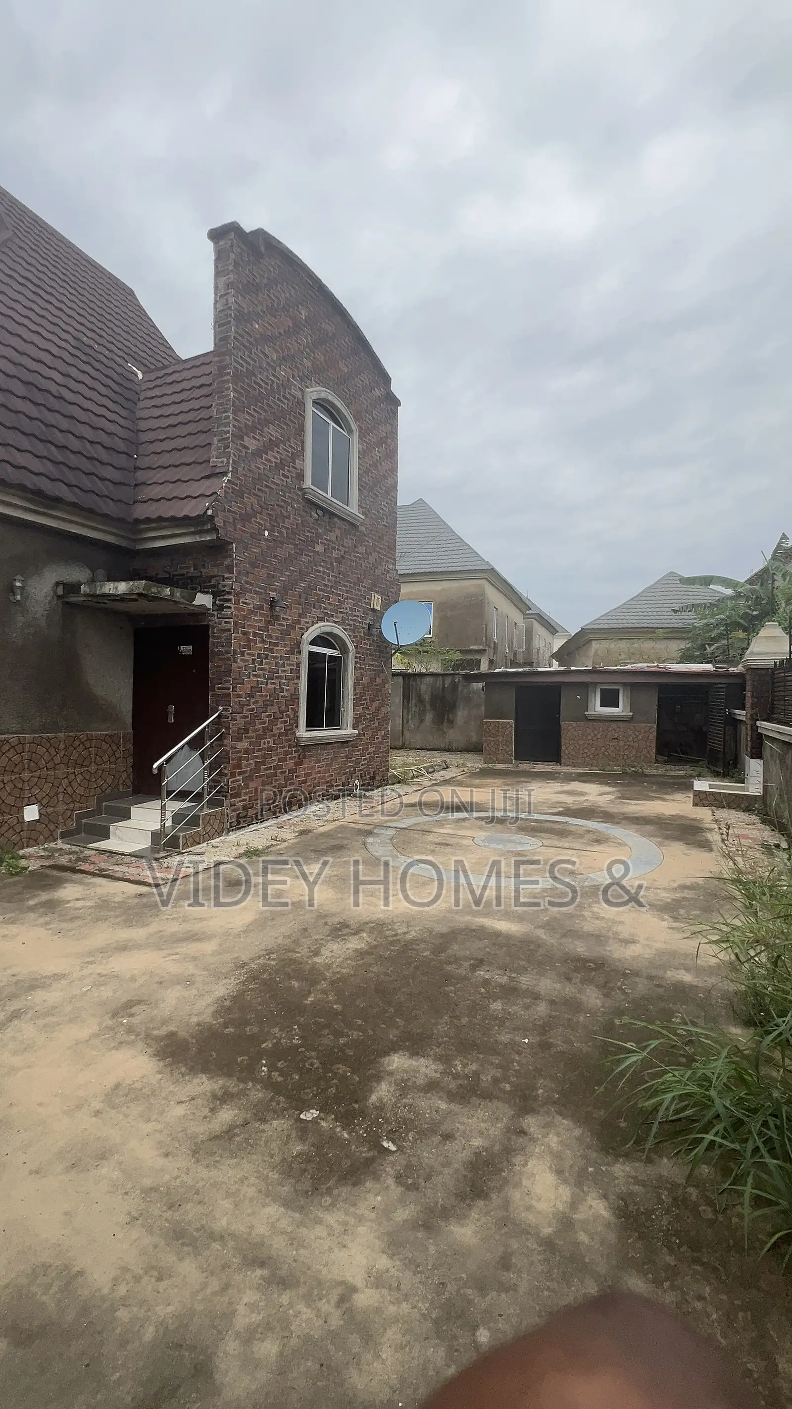 3bdrm Penthouse in Lavista Court Estate, Lokogoma for rent