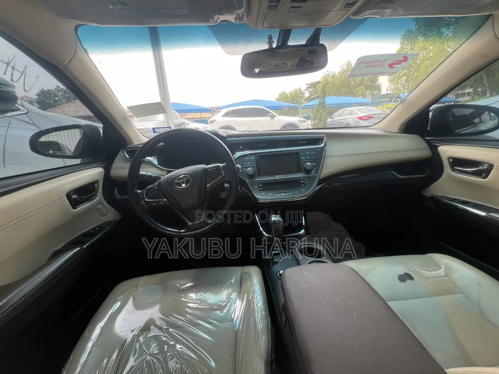 Toyota Avalon Limited 4dr Sedan (3.5L 6cyl 6A) 2014 White