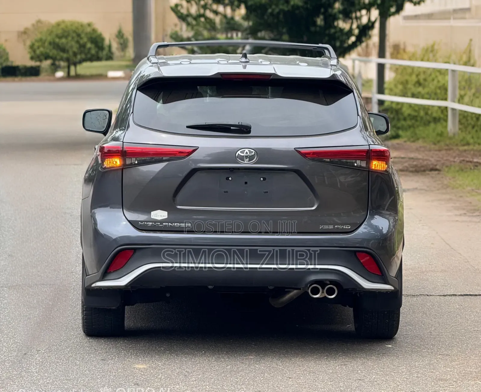 Toyota Highlander XSE 2022 Gray